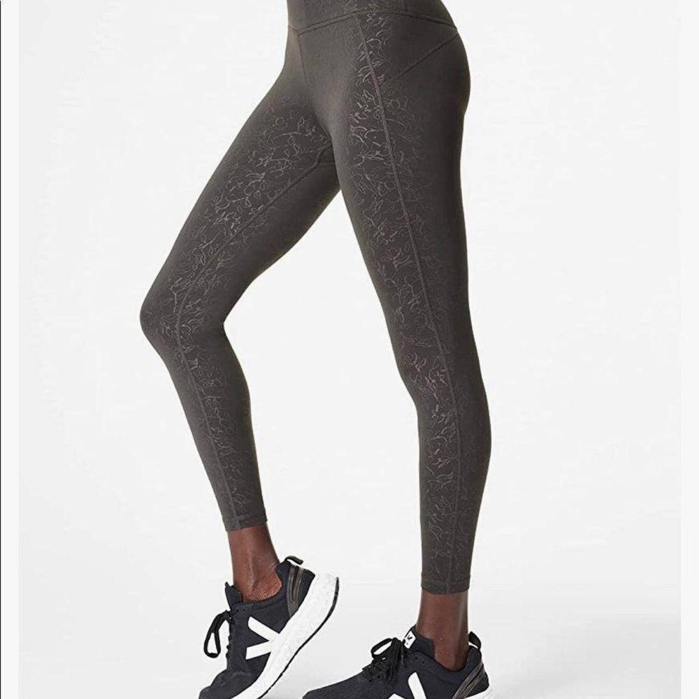 Sweaty Betty All Day floral print grey leggings
Full length women size xs